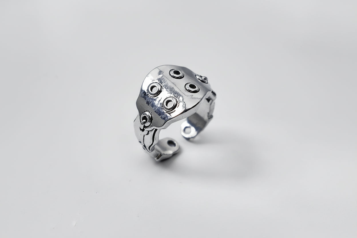 The Knight Ring