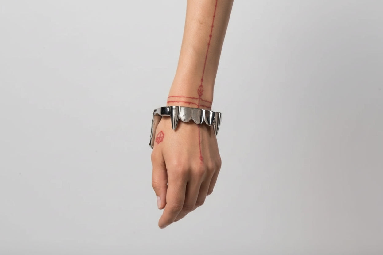 Vampyr Bracelet