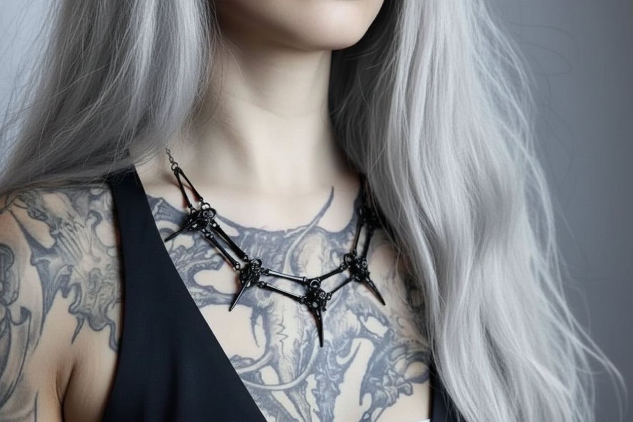 Umbra Corvi Necklace